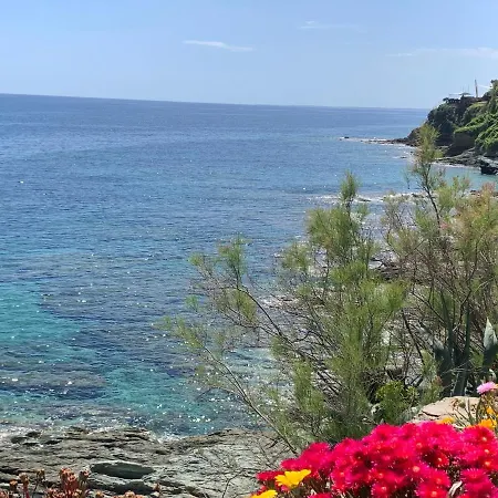 Дом отдыха Casa Di Mare San-Martino-di-Lota